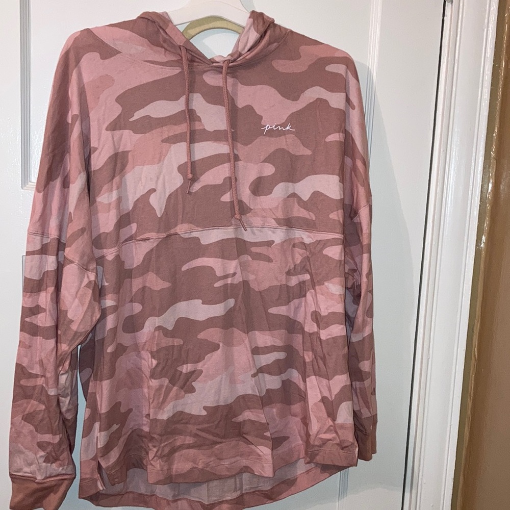 Nwt PINK long sleeve with hood